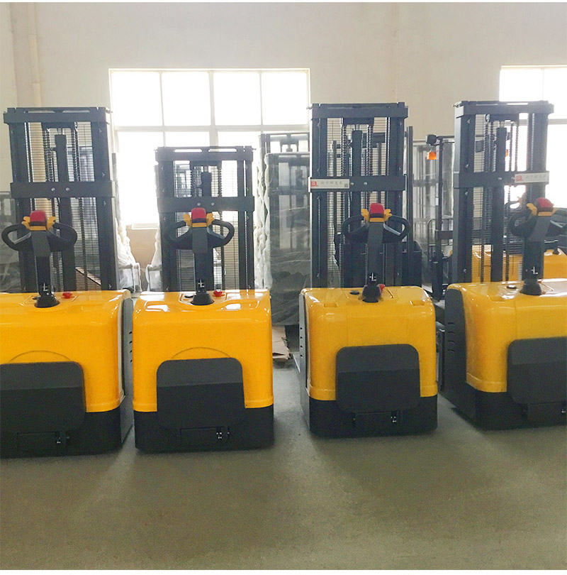 站架全電動(dòng)堆高車1
