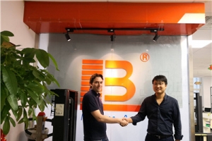 環(huán)保電動(dòng)叉車為何會(huì)成為搬運(yùn)主流？