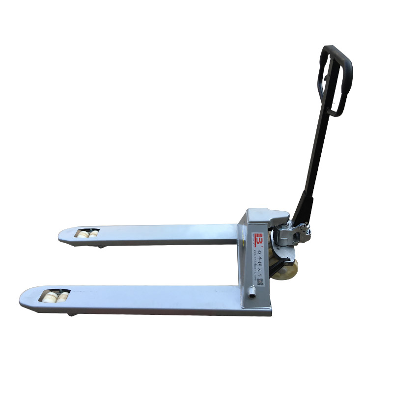 哪些因素影響了倉儲叉車廠家的價格 哪些因素影響了倉儲叉車廠家的價格