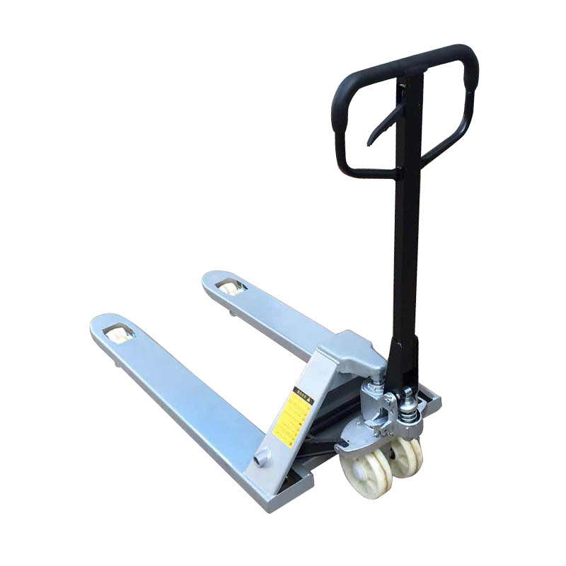 倉(cāng)儲(chǔ)叉車廠家電動(dòng)叉車特點(diǎn)及工作環(huán)境