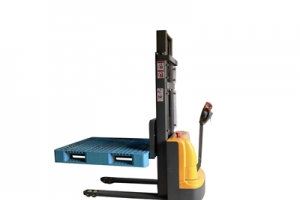 堆高車電動批發廠家的選購指南