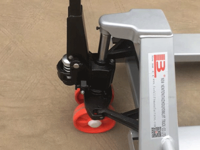 搬運車細節展示