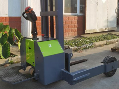 越野堆高車產品