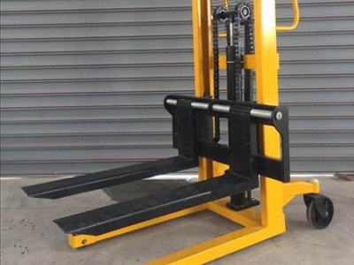 江蘇源頭廠家直供:2.5噸手動液壓堆高車適配多場景