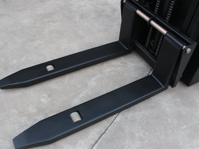 全電動步行式堆高車怎么操作？操作指南來咯