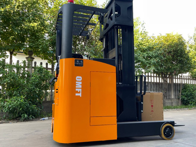 空間小堆得高？靈活型站駕式前移堆高車一招搞定