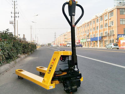 小型電動搬運車