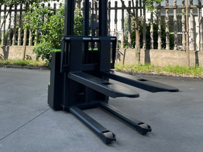 小型叉車多少錢