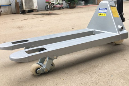 江蘇手動液壓搬運車廠家｜新牛盾叉車 源頭直供更劃算